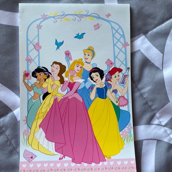 NEW Lot of Disney Princess Notepads, sticky notes & an Activity Book - Picture 8 of 10